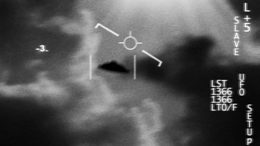 Debate sobre a existência de vida extraterrestre ganha força com avistamentos de OVNIs nos céus do Brasil