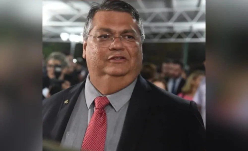 Dino suspende emendas parlamentares para UESPI e outras universidades do país