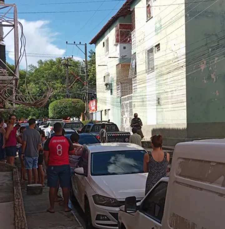 Mulher é morta a facadas pelo ex-marido após discussão em Teresina
