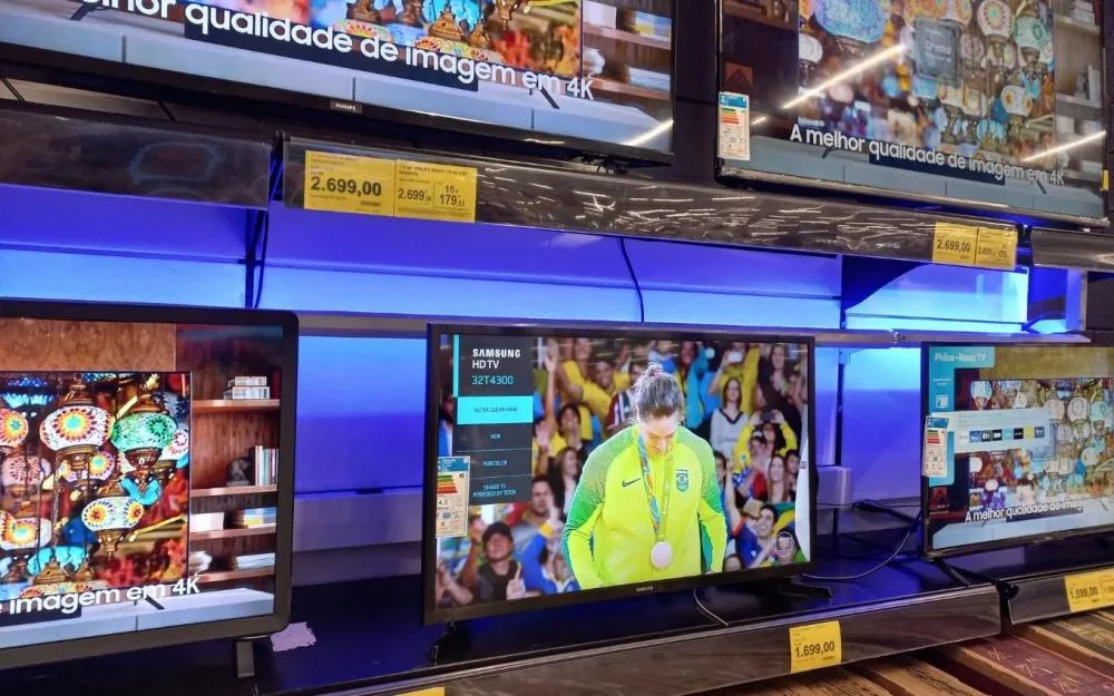 Número de lares com televisão no Brasil cai para 94,3%