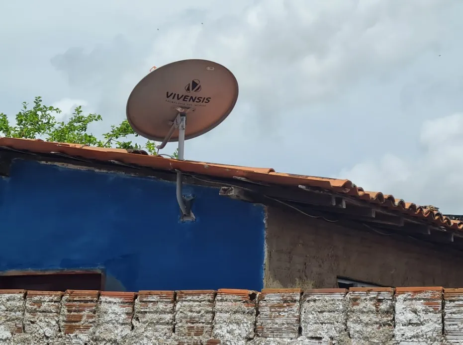 Famílias têm até 30 de junho para trocar antena parabólica gratuitamente