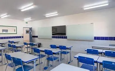 Desempenho das escolas privadas no Ideb 2023 expõe desigualdades na Educação brasileira