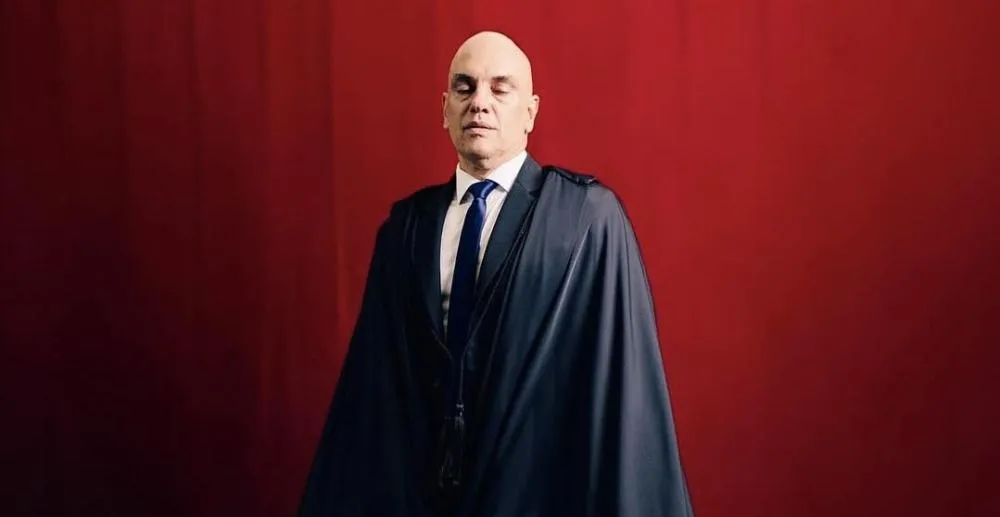 Alexandre de Moraes diz que não vê chance de Bolsonaro voltar à Presidência