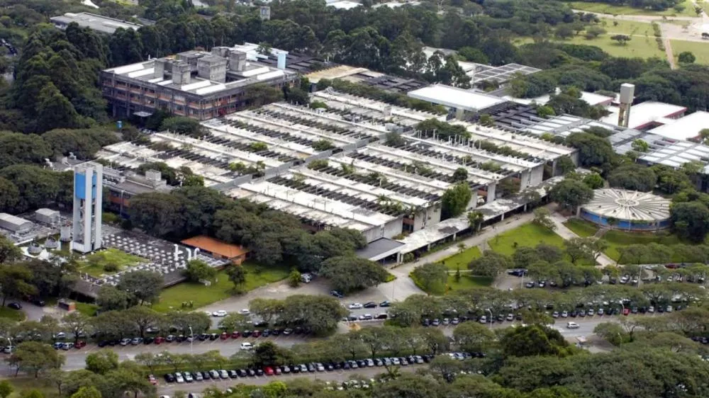 Brasil recupera posição de destaque com melhor universidade da América Latina: O que isso significa para o ensino superior?