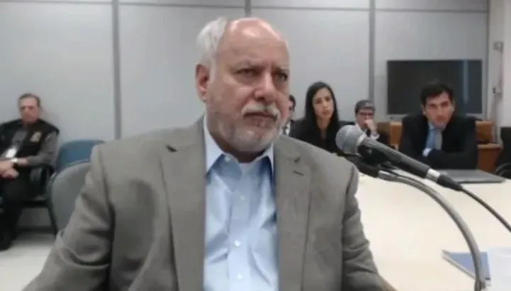 Ex-diretor da Petrobras Renato Duque é preso em Volta Redonda, no Rio