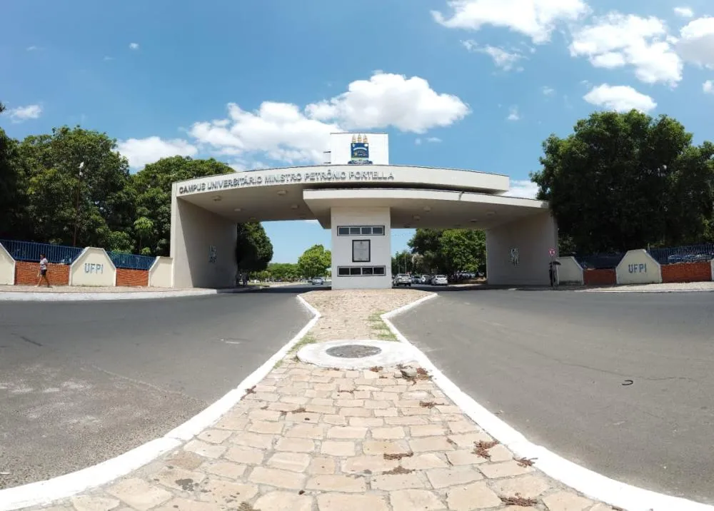 UFPI perde R$ 6,3 milhões no orçamento e colhe os frutos do voto “consciente”