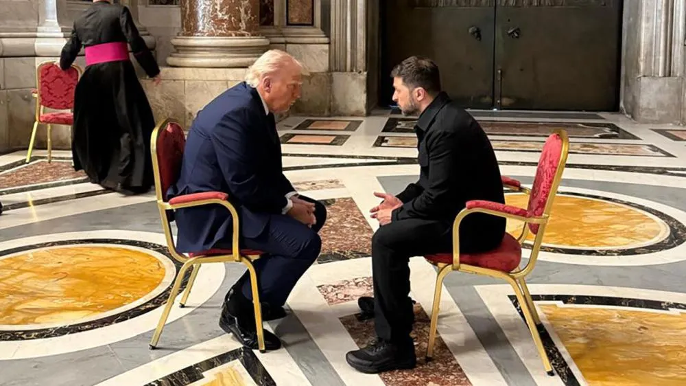 Trump e Zelensky se reúnem no Vaticano durante funeral do Papa Francisco