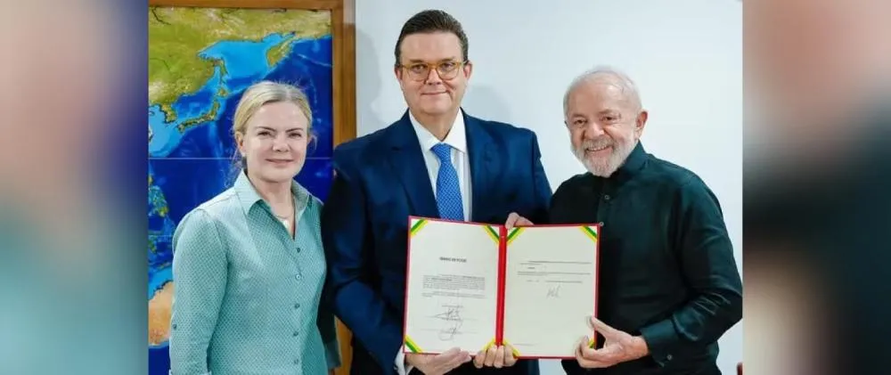 Trocar Lupi por Wolney: Lula muda o ministro, mas mantém o vírus