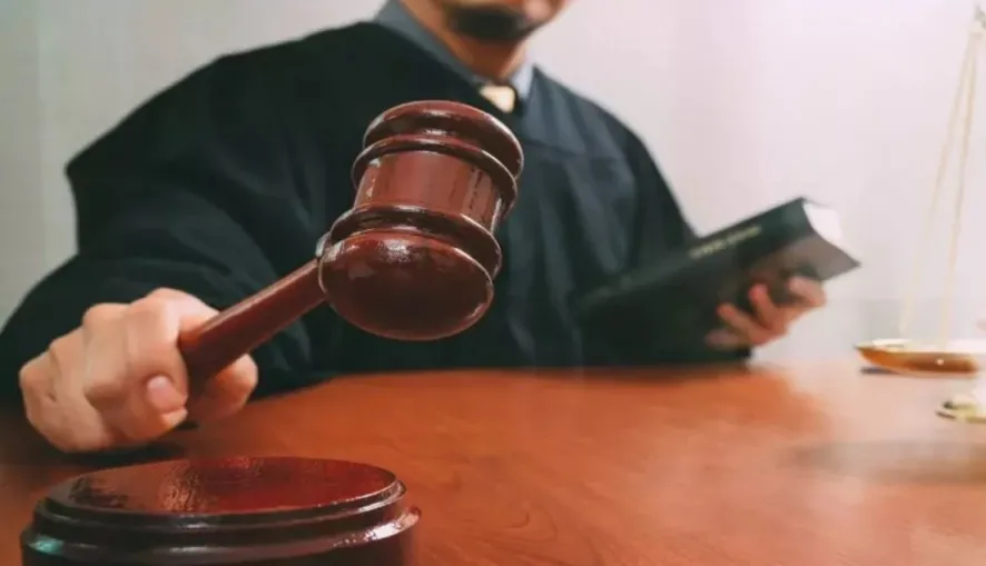 Supersalários no Judiciário: a máquina pública que engorda enquanto o povo emagrece