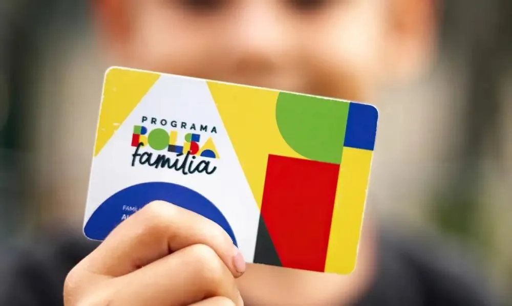 Piauí lidera ranking de dependência de programas sociais: retrato do abandono e da estagnação