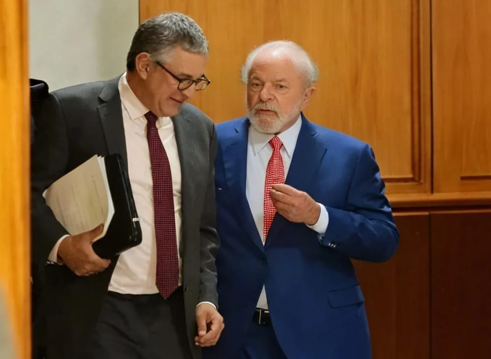 A farsa que se repete: O PT, o poder e o ciclo da corrupção