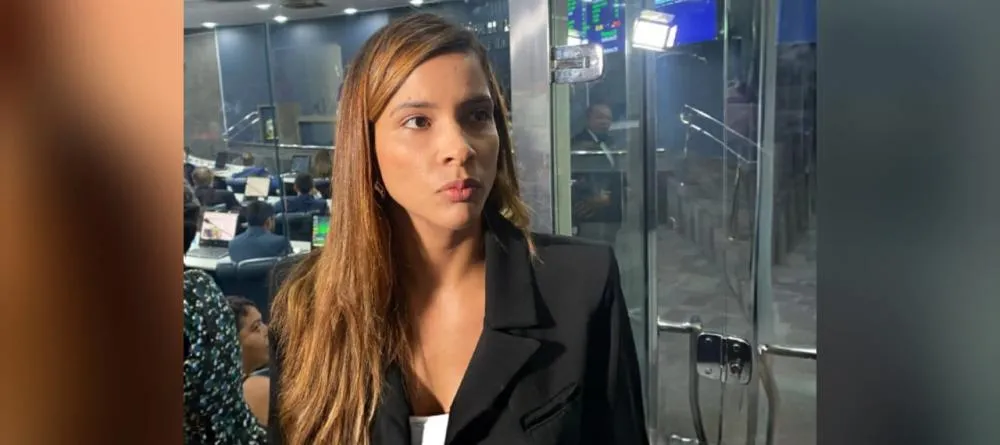 Celular e tablet na cela: novo capítulo na crise de Tatiana Medeiros