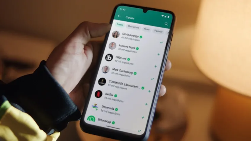 WhatsApp libera conversas por voz para todos os grupos