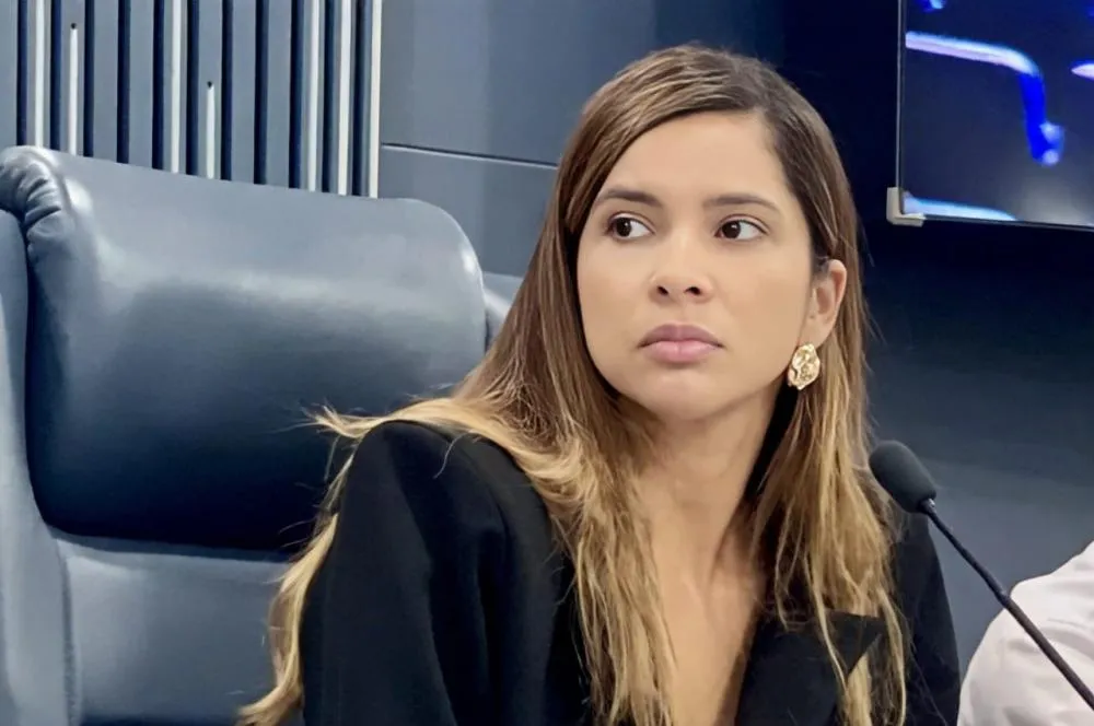 Crise ou estratégia? O caso da vereadora Tatiana Medeiros agita a política piauiense