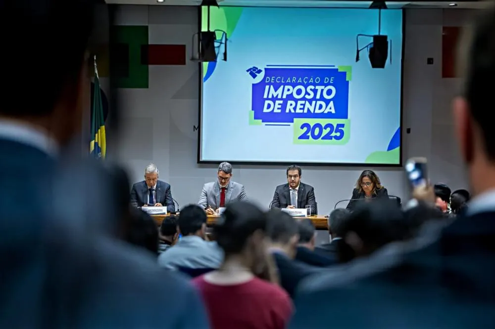 Erro de 3 milhões no IR expõe Receita Federal e deixa governo Lula em “saia Justa”