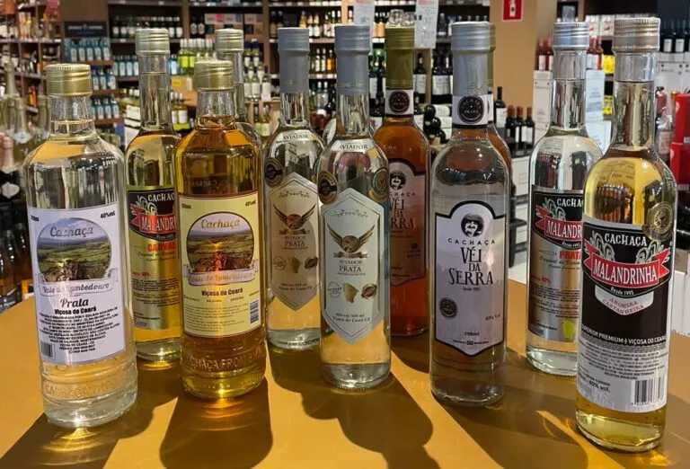 Cachaça brasileira cresce em 2024, mas exportações recuam