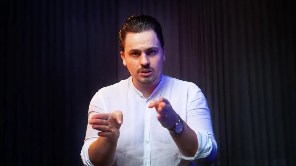 XP tenta tirar documentário do ar e levanta debate sobre censura e liberdade de imprensa