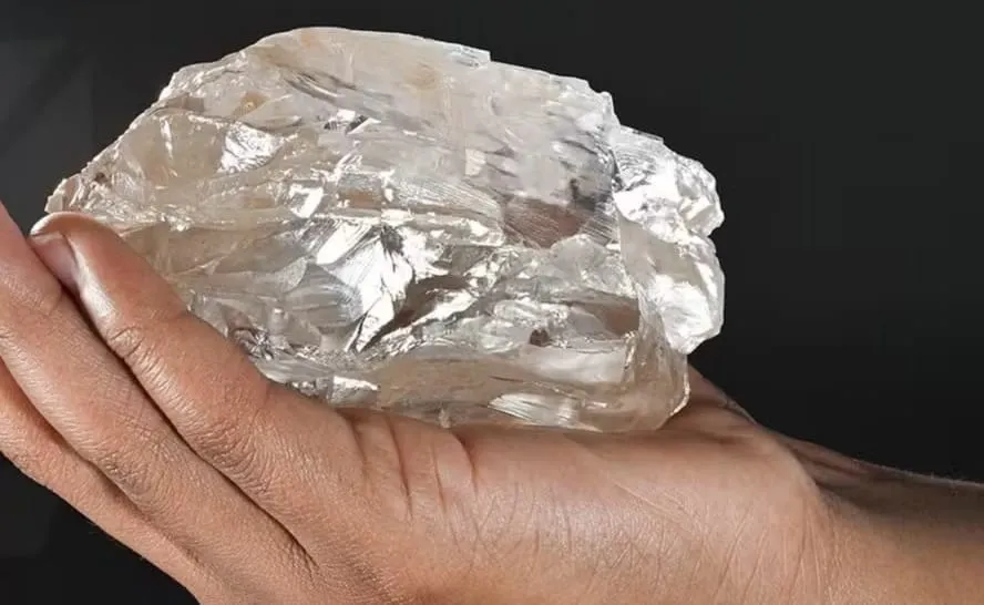 Diamante colossal: Descoberto em Botsuana a segunda maior pedra preciosa do mundo