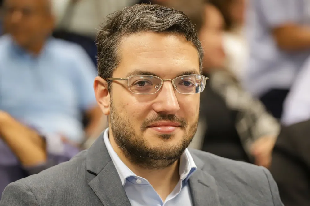 Deputado Aldo Gil cobra transparência sobre empréstimos do Governo do Piauí