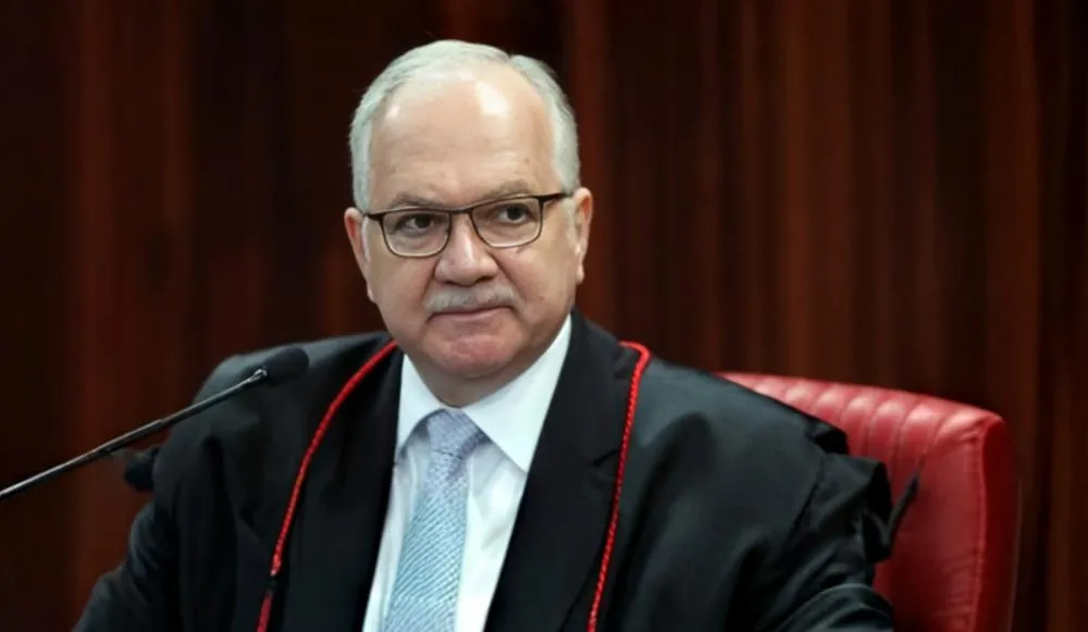 Fachin resiste à censura e defende liberdade de expressão como pilar do Estado de Direito