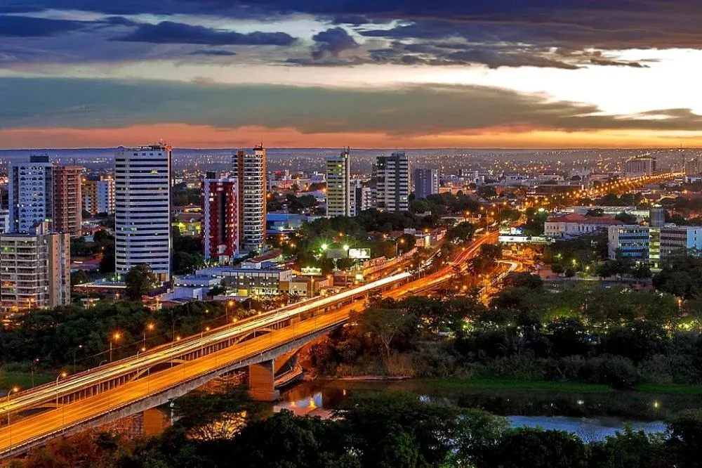 A cidade real e a cidade no papel: O desafio do planejamento urbano em Teresina