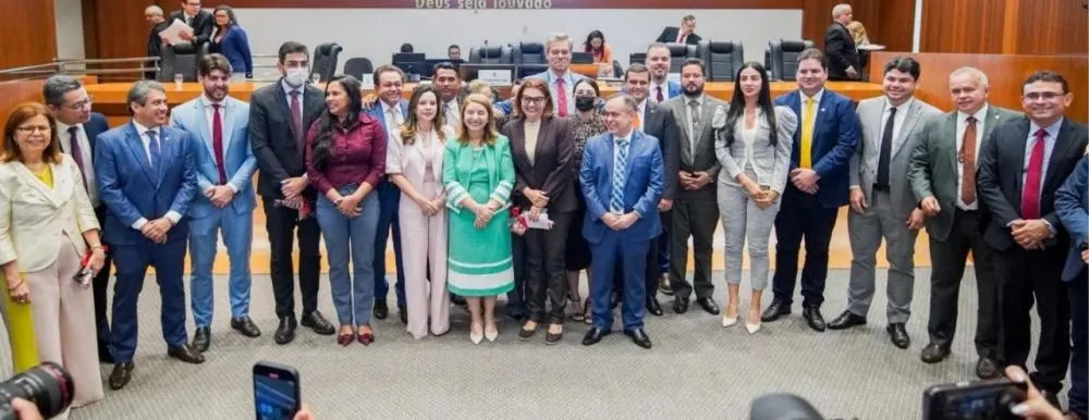 Catulé Júnior toma posse como terceiro vice-presidente da Assembleia Legislativa do Maranhão