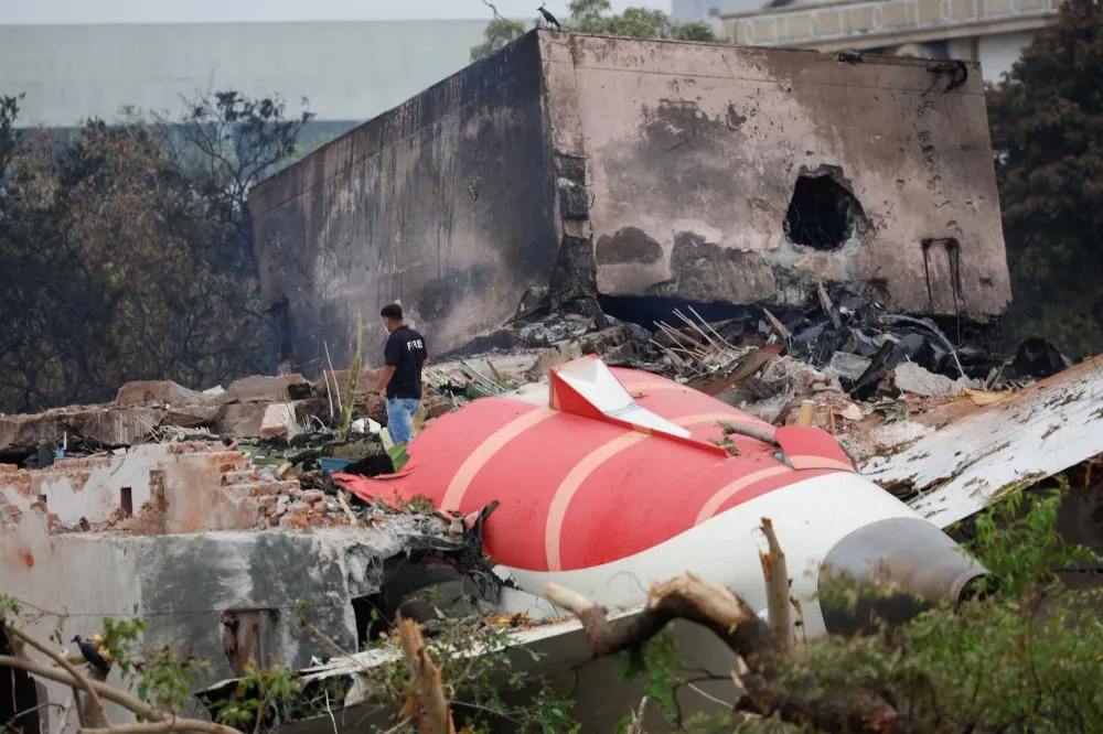 Índia investiga possível sabotagem em queda de avião da Air India