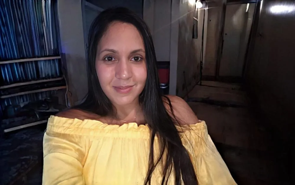 Enfermeira baleada pelo ex passa por cirurgia de 15 horas para tentar salvar a visão