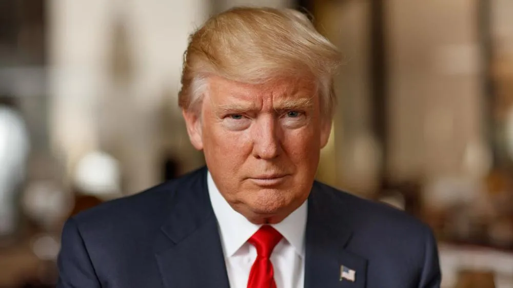 Trump aprova grande pacote de cortes fiscais e US$ 1 trilhão em saúde no Congresso dos EUA