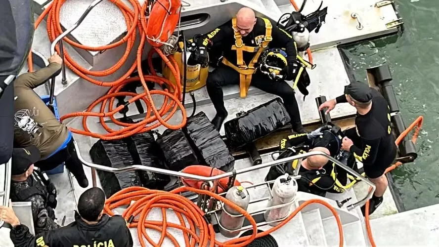 O Brasil na rota do tráfico: A engenhosa ousadia dos narcotraficantes para exportar cocaína pelo Porto de Santos