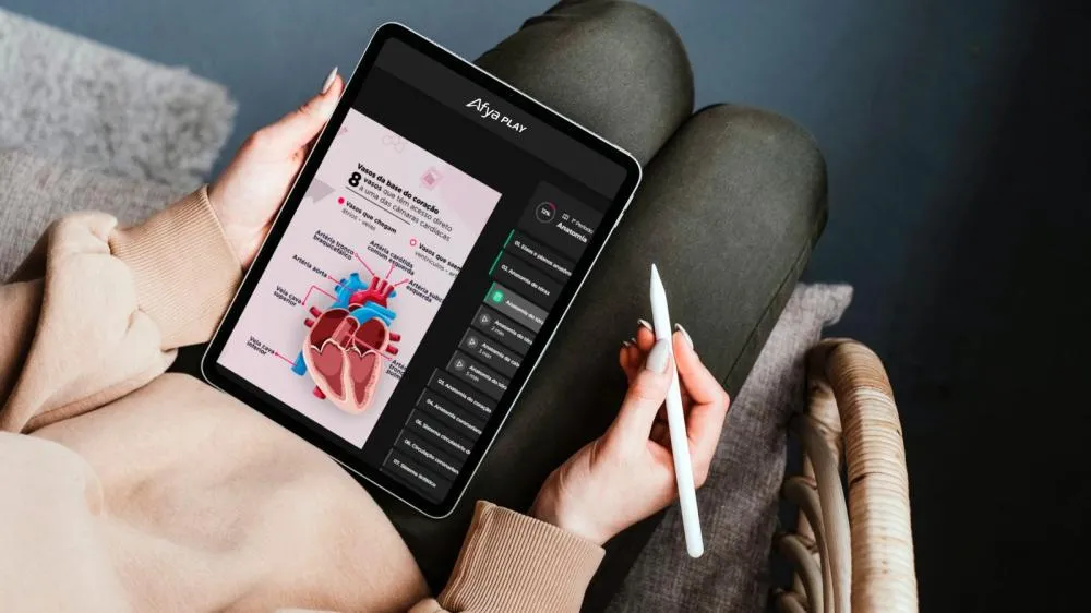 Mapas mentais, podcasts e imagens 3D do corpo humano: Instituição de ensino oferece plataforma gratuita de conteúdo para estudantes de medicina