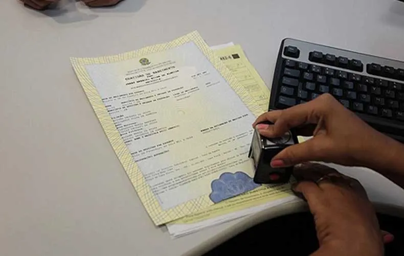 Mais de 22 mil crianças foram registradas sem o nome do pai no Piauí nos últimos 10 anos