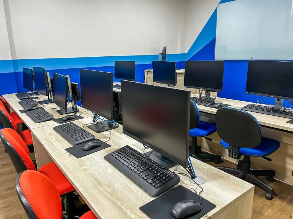 Faculdade PIT oferece 115 vagas gratuitas em cursos de Inteligência Artificial para alunos da rede pública do Piauí