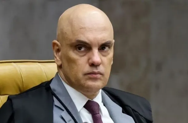 Alexandre de Moraes é denunciado à OEA por violação de direitos humanos: a toga que cala vozes
