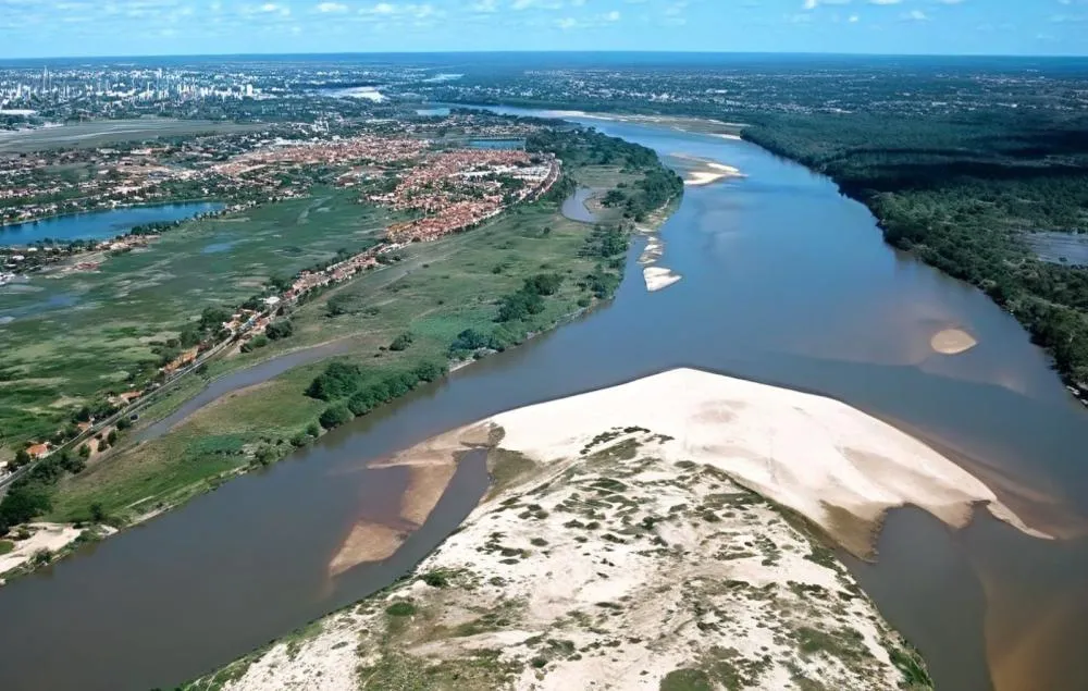 Rafael Fonteles ressuscita os sonhos de Alberto Silva com hidrovia e Porto Piauí