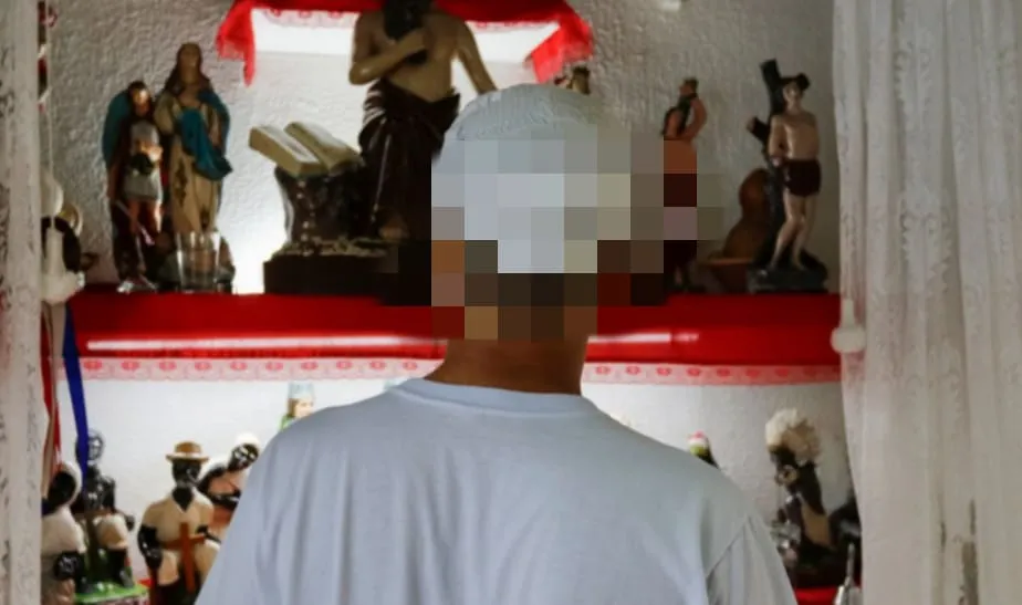 “Limpar a língua”: 'Pai de santo' obrigava mulheres a fazerem sexo oral como cura 