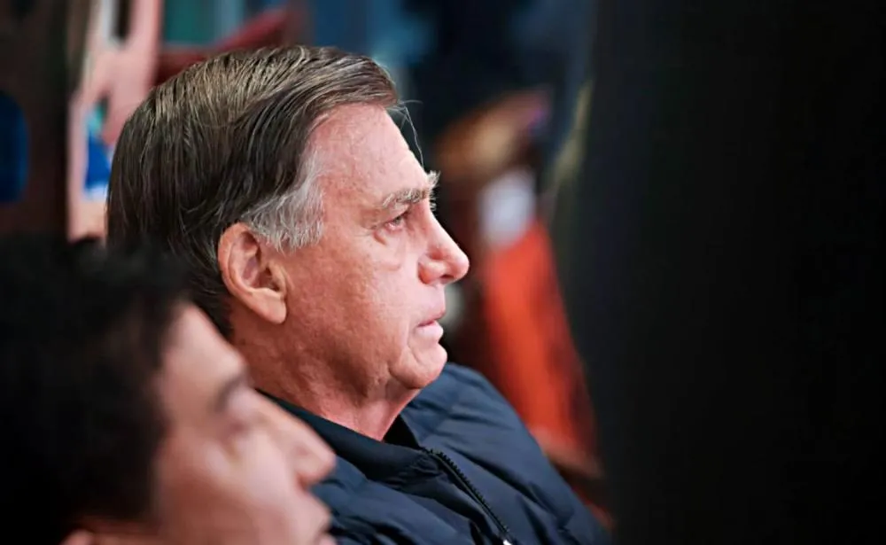 Defesa pede absolvição de Bolsonaro por falta de provas