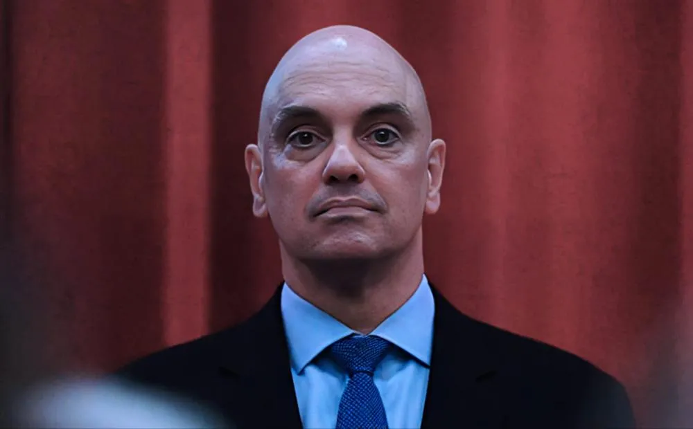 STF vive crise interna e temor por sanções americanas; Alexandre de Moraes resiste a recuos
