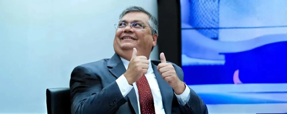 STF ativa além dos limites: Flávio Dino reforça o “ativismo judicial sorridente” e detona sanções estrangeiras