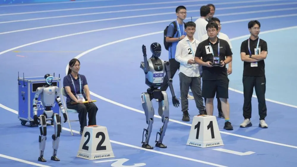 China realiza os primeiros Jogos Mundiais de Robôs Humanoides