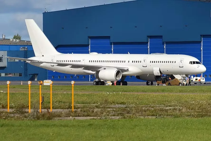 Avião secreto dos EUA pousa em Porto Alegre e Guarulhos, sem explicações oficiais