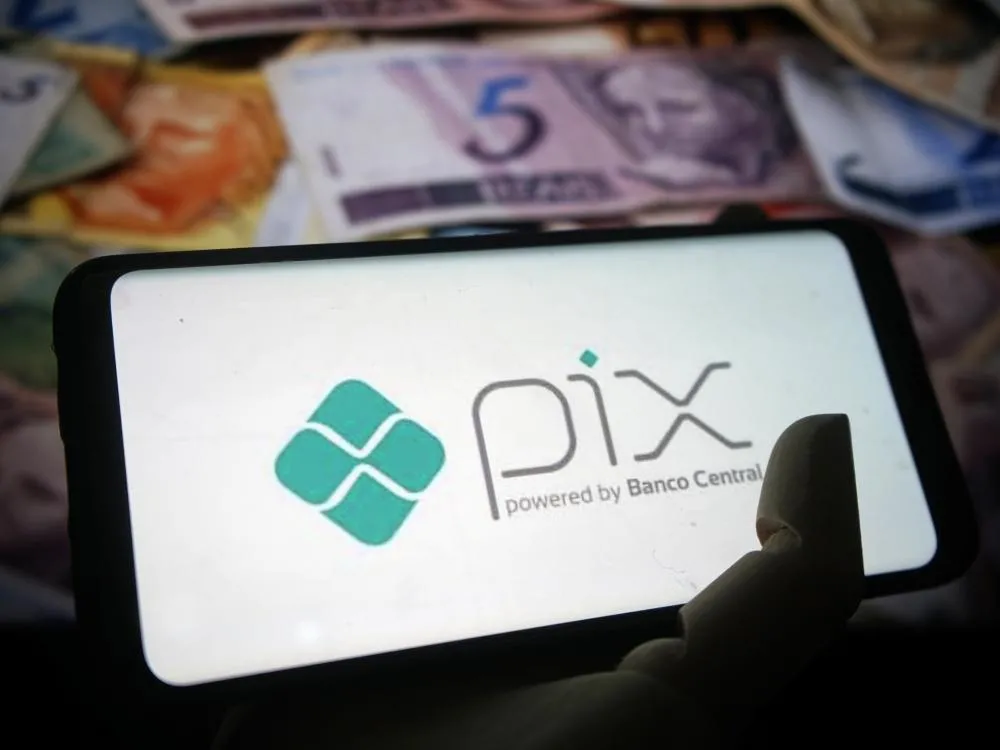Banco Central anuncia novas regras para reforçar segurança do Pix