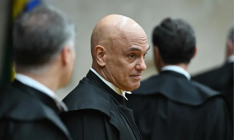 Justiça ou excesso? OAB Questiona Moraes sobre multa automática a usuários do X no Brasil