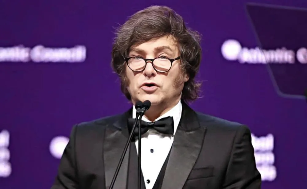 Milei homenageado nos EUA: reconhecimento global ou mensagem política?