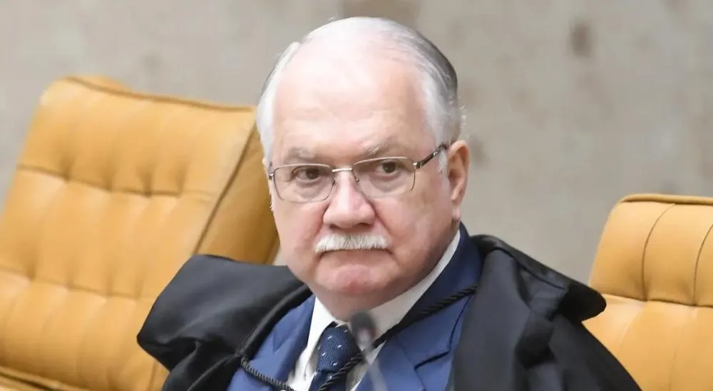 Fachin assume o STF em meio a crise e tensões políticas