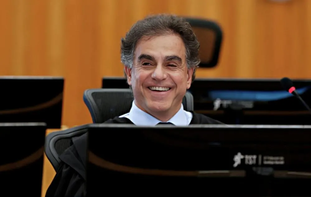 Novo presidente do TST desafia privilégios da magistratura e promete gestão austera