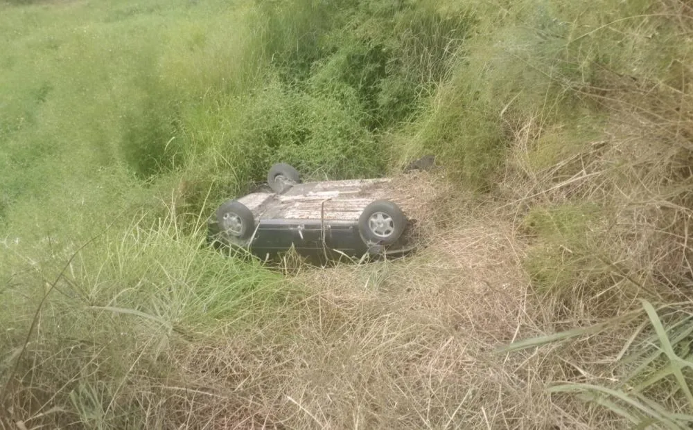 Sobrevivente do impossível: criança de 5 anos passa dias ao lado dos pais mortos em acidente em Pernambuco