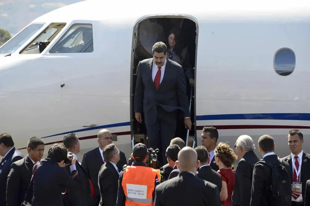 EUA confiscam avião do ditador Nicolás Maduro na República Dominicana