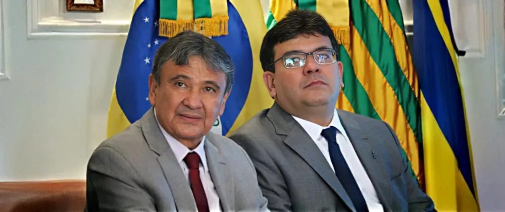 Política é como nuvem 