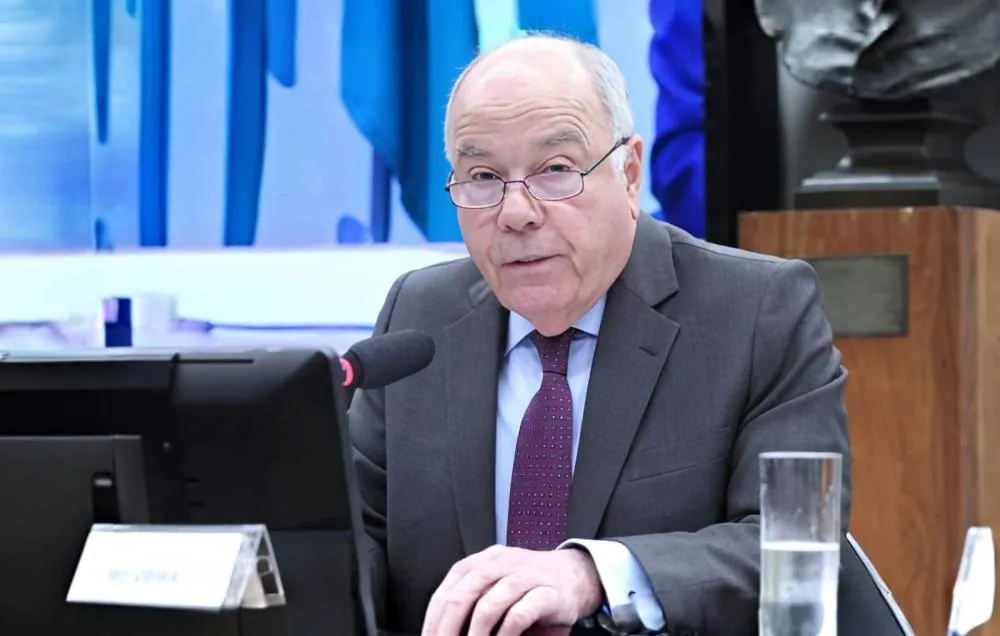 Itamaraty à beira do colapso: crise financeira ameaça fechar embaixadas e paralisar serviços diplomáticos